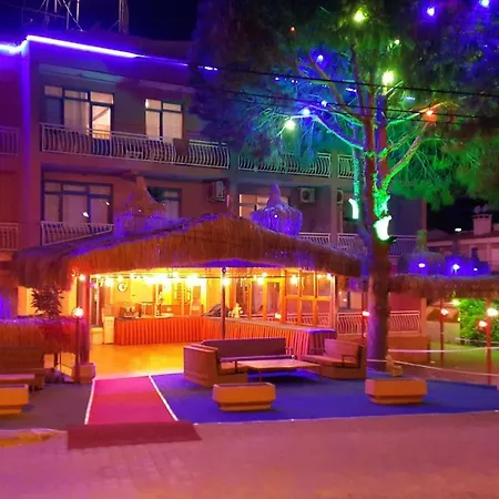 Grand Yayla Ξενοδοχείο 2*
